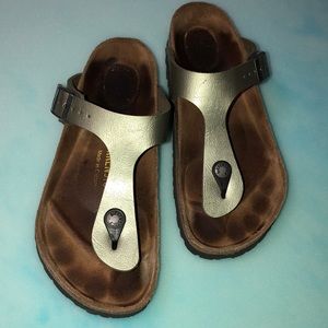 Women’s BIRKENSTOCK Silver Sandles 36